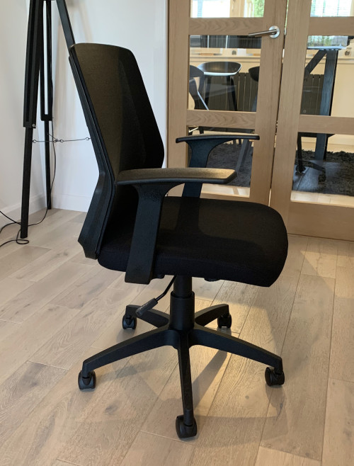 Computer Chair Nina Mesh Office Chair by Dams - enlarged view